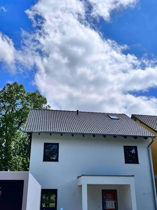 Viel Platz In Burghausen Fuer Freunde Und Familie Apartment Luaran gambar